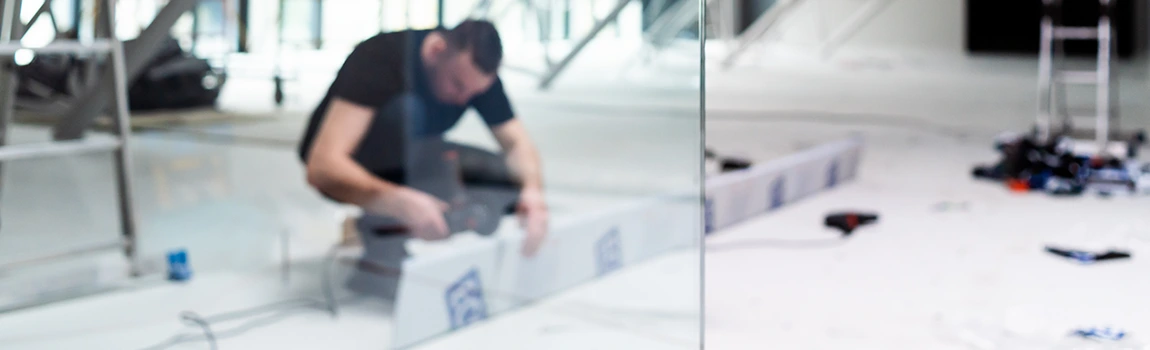 Emergency Commercial Glass Repair in Florida Ridge, FL